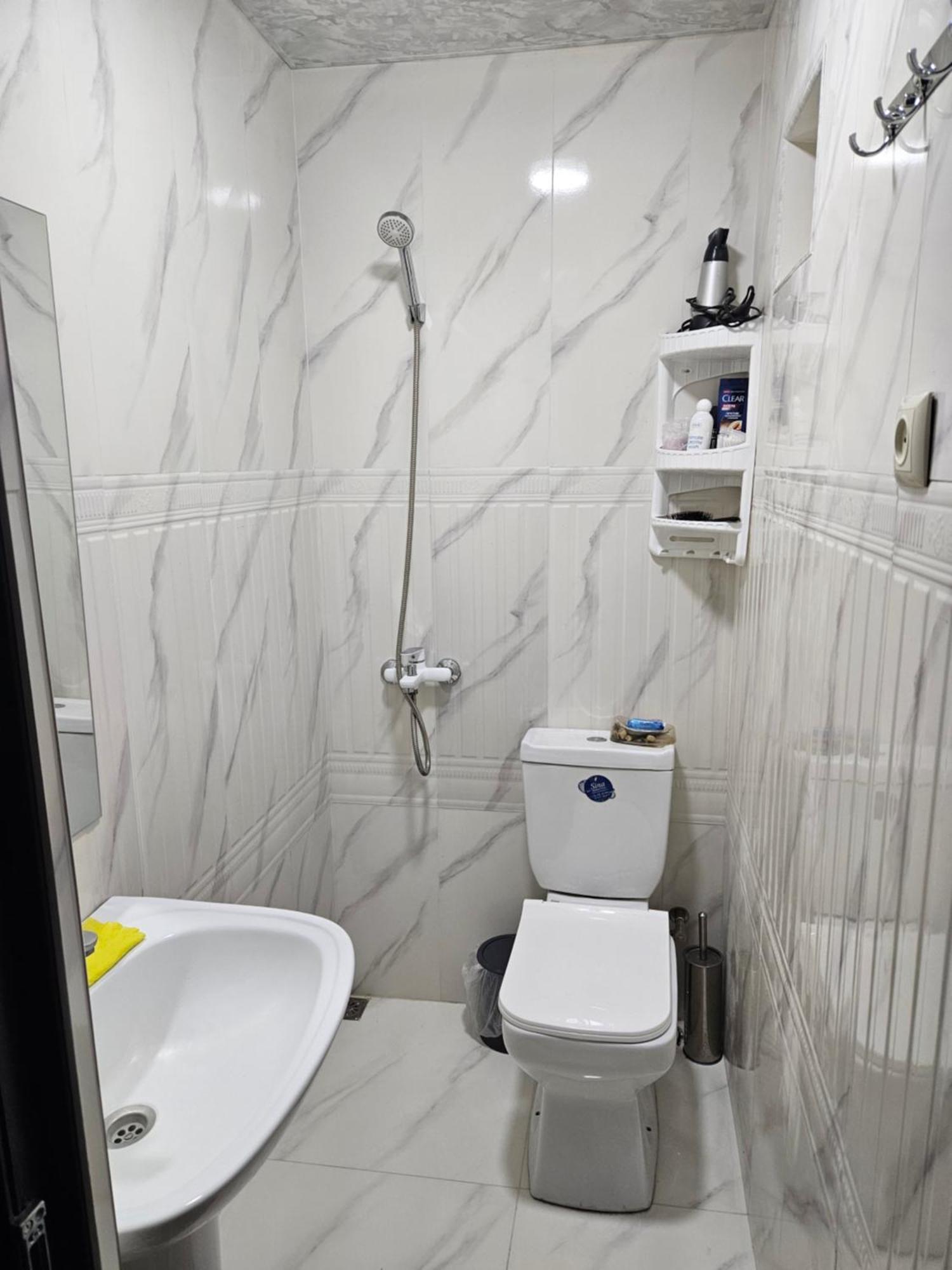 Galstyans Hotels Zvartnots Airport P'arak'ar Εξωτερικό φωτογραφία