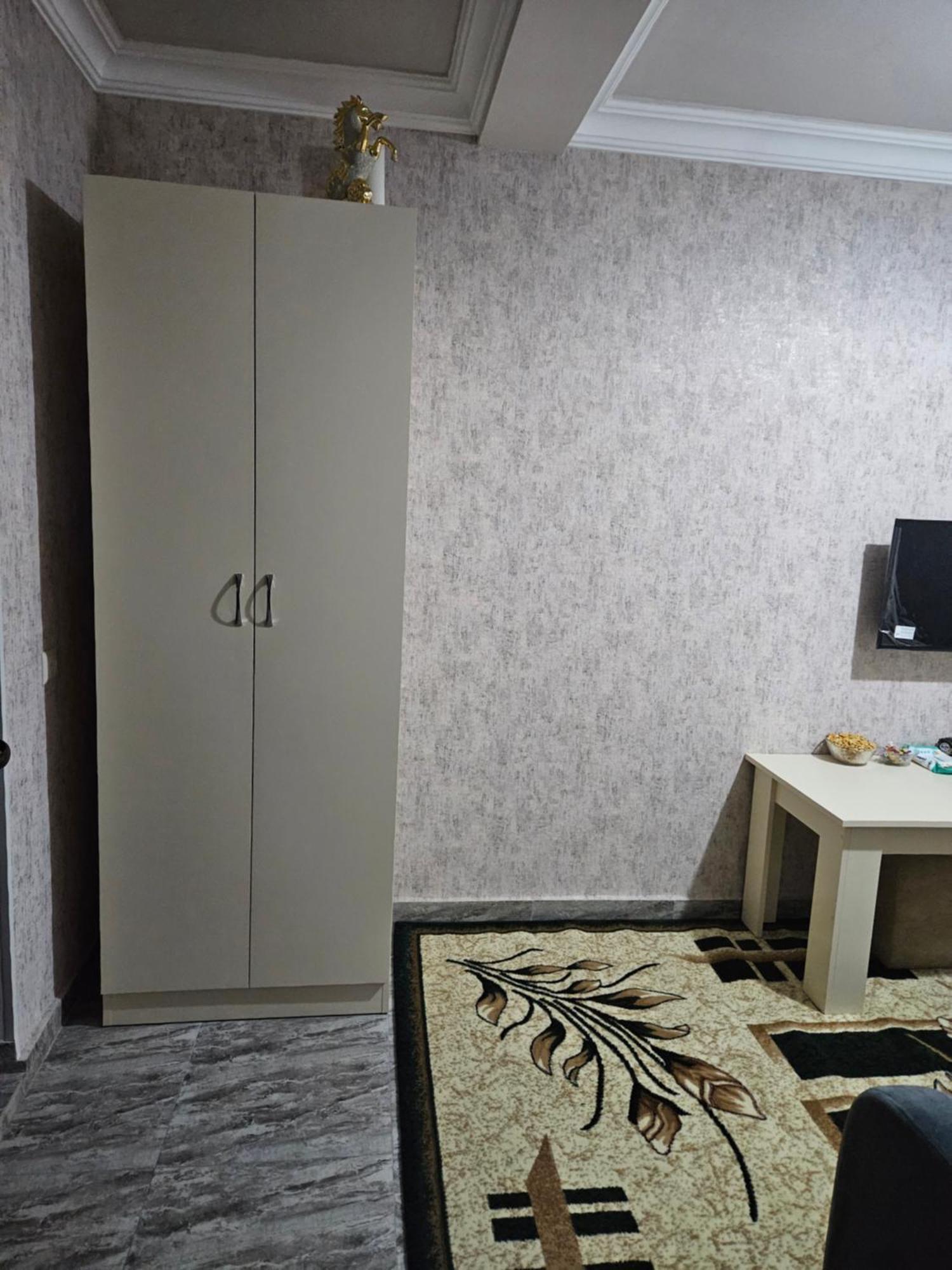 Galstyans Hotels Zvartnots Airport P'arak'ar Εξωτερικό φωτογραφία